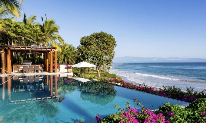 Punta de Mita Villa | Ranchos Estates Beachfront Villa Ten!