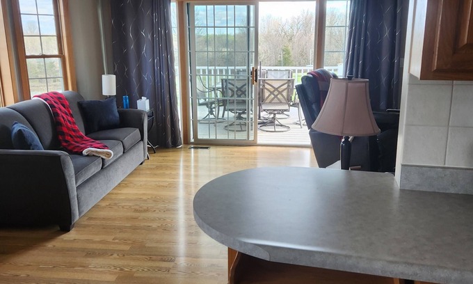 Moravia Casa | Randy's Rathbun Rental # 3 10624 160th Ave Moravia,Ia "Your Home Away From Home"