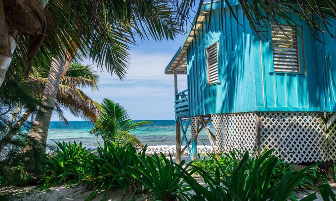 Placentia Cabina | Ranguana Caye Cabanas