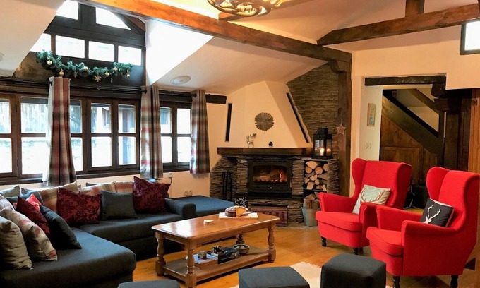 Old Town Chalet De Esquí | Chalet de más alto rango en Tripadvisor! Un servicio excepcional a precios asequibles