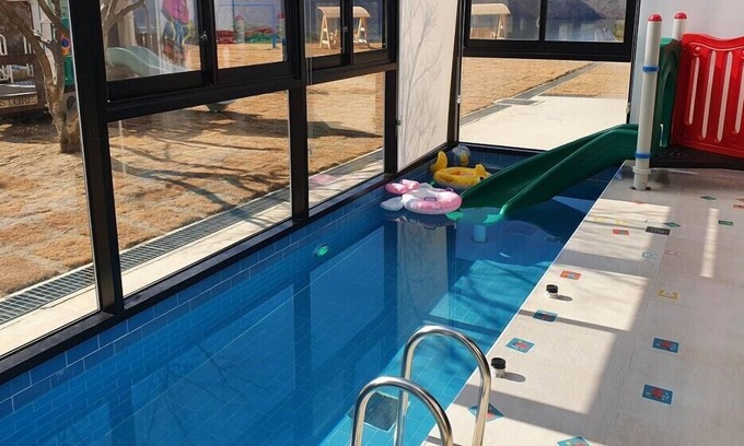 Wanju Casa | Rapportheim Pool Villa Jeollabuk Wanju