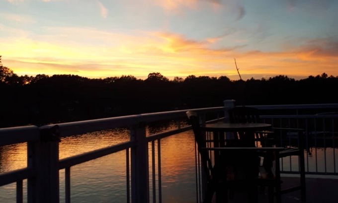 Bracebridge Cabaña | Rare beach in Muskoka