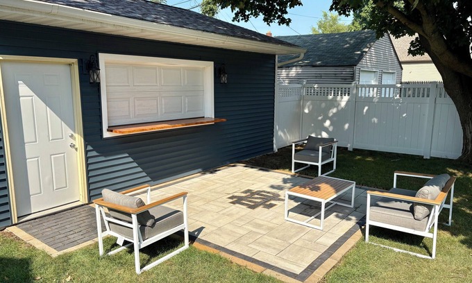 Keller Park Casa | RARE CHANCE TO RENT THIS SPECIAL ND HOME 2 MILES FROM ND CAMPUS - A&M GAME ONLY