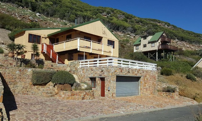 Glencairn Casa | Ras Vill
