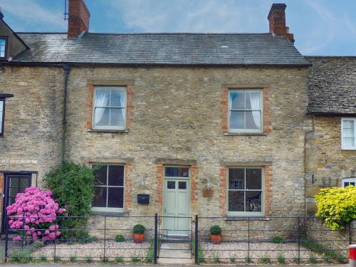 Stow-on-the-Wold Casa | Rathbone Cottage - Pets Stay for Free
