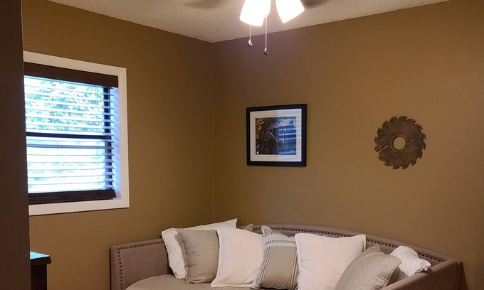 Robbinsville Casa | Raven's Roost Secluded Cabin - Center of Adventure
