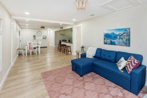 Albany Casa | Ravenna Pond Retreat