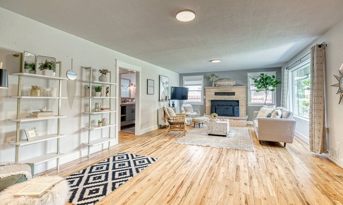 West Valley Casa | Ray of Sunshine! Remodeled Home in Heart of Boise