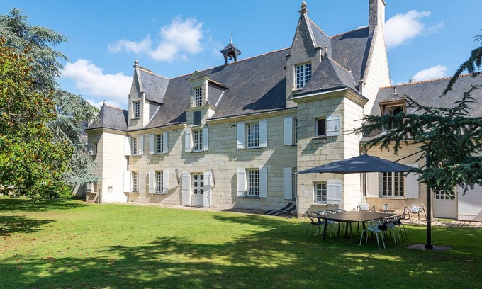 Vivy Apartamento | RDC - Château de la Ronde - Avec piscine et jacuzzi