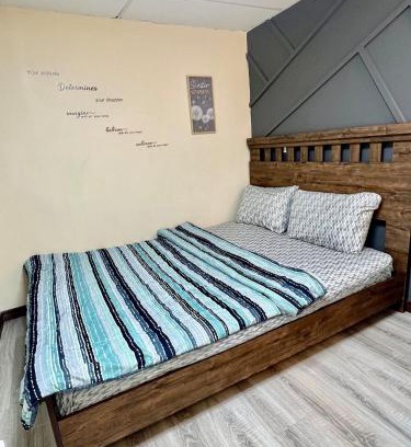 Malton Casa | Re-6 Room Near Airport