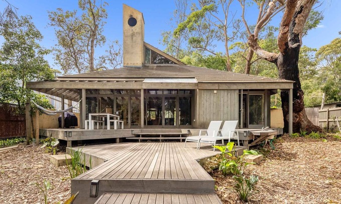 Rosedale Casa | Reads at Rosedale beach house