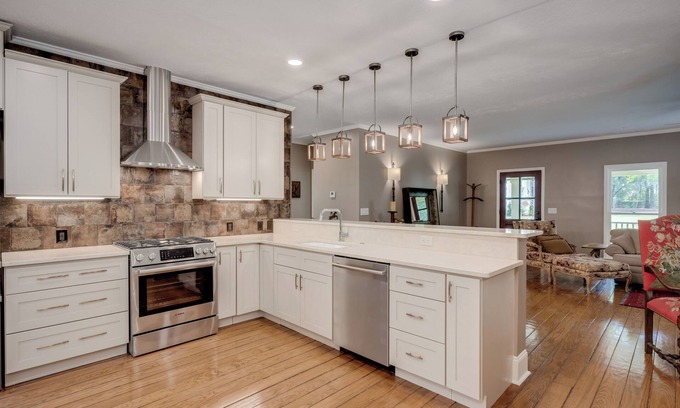 Aiken Casa | Ready for the Masters! Charming 3-bedroom house with AC, WiFi in welcoming Aiken