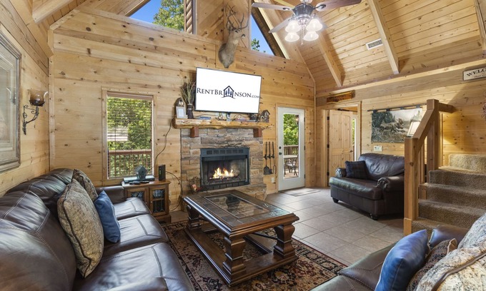 Branson Cedars Cabina | Cabaña de troncos con jacuzzi! Caribou Canyon Lodge!