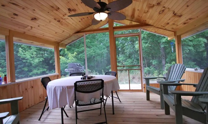 Jackson Casa | Real Maine Experience