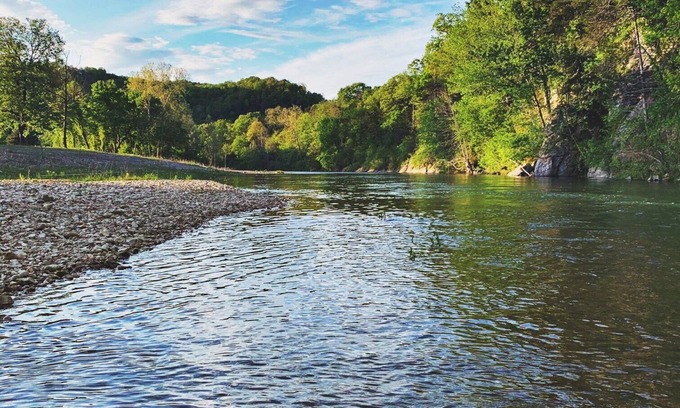 Newnata Casa | Reality Ranch en la sucursal sur de Sylamore Creek