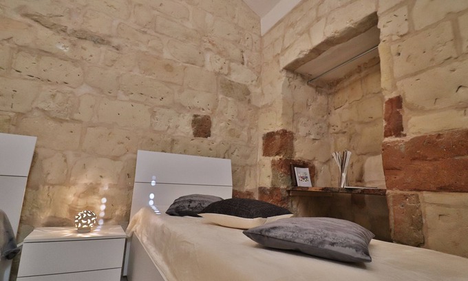 Otranto Historic Centre Casa | "rebecca Historic Residence in Otranto"