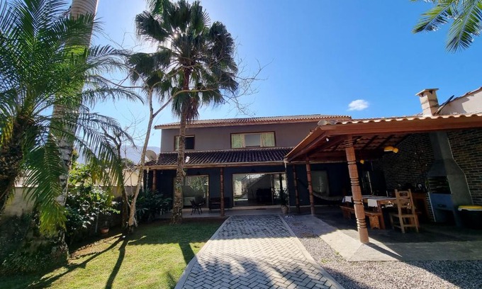Folha Seca Casa | Recanto de Ubatuba
