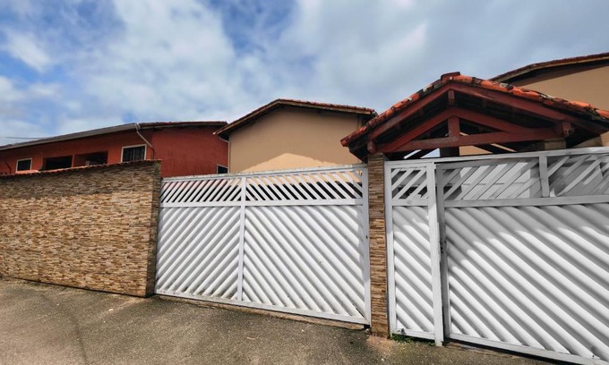 Jardim Ana Maria Casa | Recanto do Pitty "Condominio Village de Carmeo"