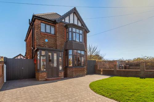 Cleethorpes Casa | Recent Full Refurb 3 Bedroom Detached House in Cleethorpes