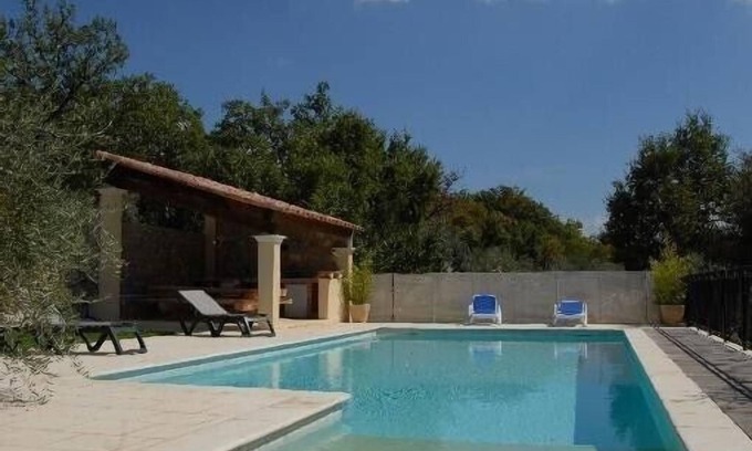 Mons Casa | Villa con piscina rodeada de olivos en el cantón de Fayence