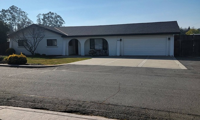Granite Bay Casa | Recently remodeled 3-bedroom 2-bath Granite Bay home close to Lake Folsom