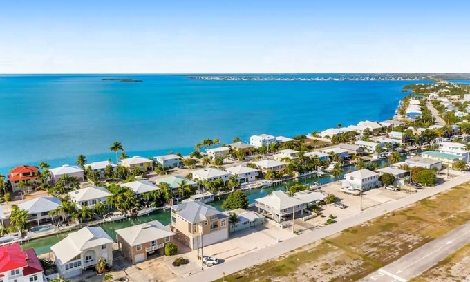 Summerland Key Casa | Paradise on Flowing Canal sin escaleras para subir!