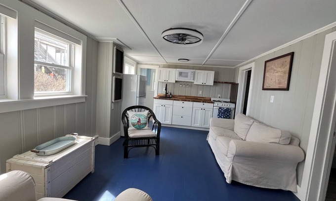 Salisbury Cabaña | Recently renovated Oceanfront 3-bedroom cottage on Salisbury Beach.