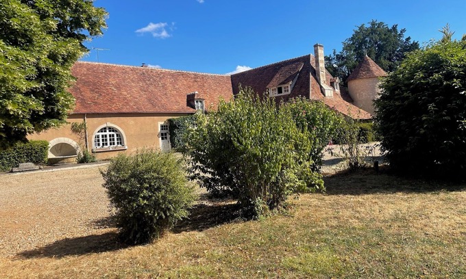 Diors Casa | Reception hall for weddings or birthdays with adjoining gîtes