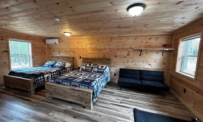 Sangerville Cabina | Recreational Cozy Cabin Rentals