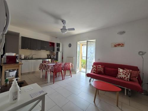 Pallanza Apartamento | Red Apartment - Residenza Silvana