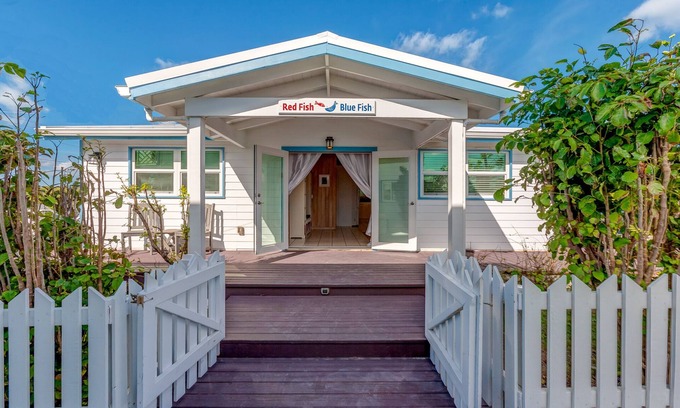 Hope Town Casa | Red Fish Location, Location, Location! In the heart of Hope Town with a dock!