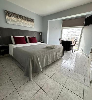 Downtown Santiago Hotel | Red Hotel Centric Santiago