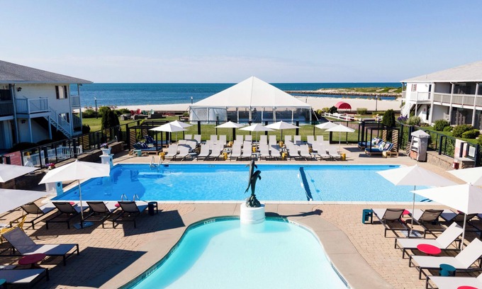 South Yarmouth Hotel | Red Jacket Beach Resort