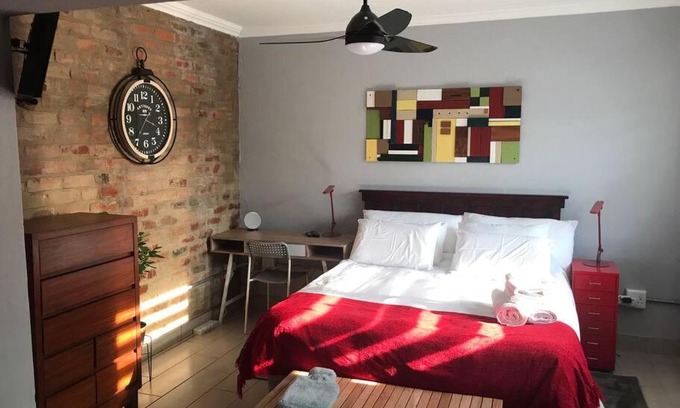 Lynnwood Ridge Apartamento | Red Lotus Studio Pta East-No Loadshedding