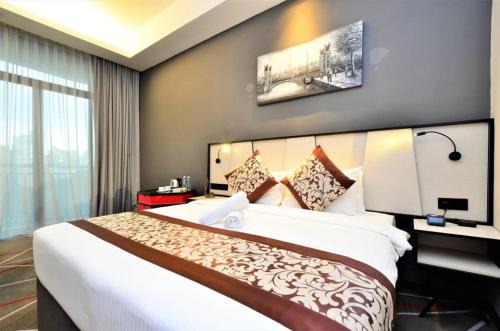 Kuala Lumpur City Centre Hotel | Red M101 Dang Wangi By Oak Tree
