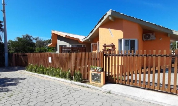 Rio Vermelho Sul Casa | BUNGALOW DE LA LUNA ROJA