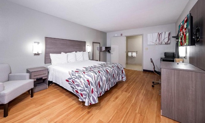 Bay Minette Hotel | Red Roof Inn Bay Minette