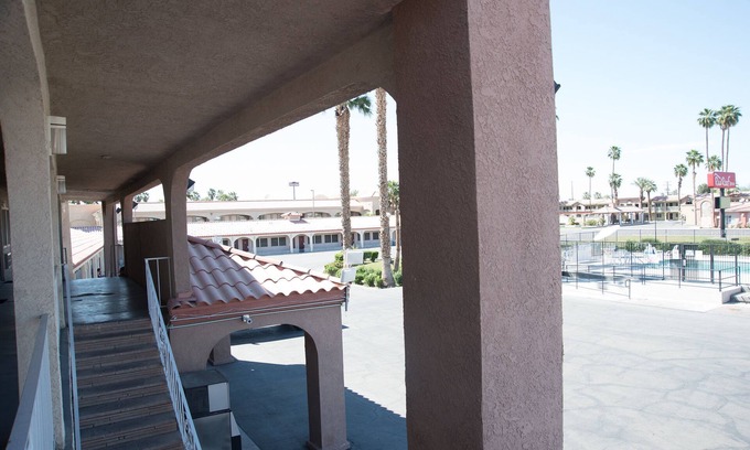 Blythe Hotel | Red Roof Inn Blythe