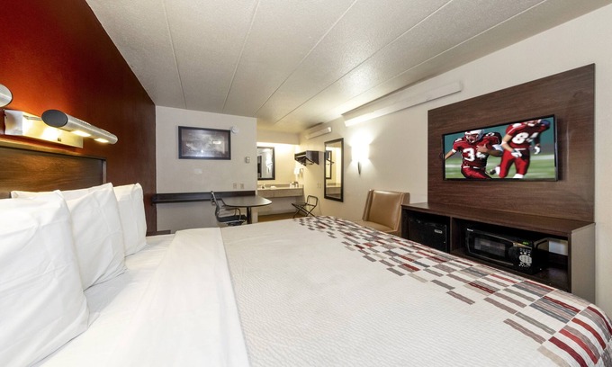 Lansing Hotel | Red Roof Inn Chicago - Lansing