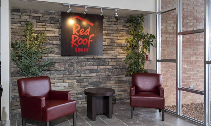 Marion Hotel | Red Roof Inn Marion, VA