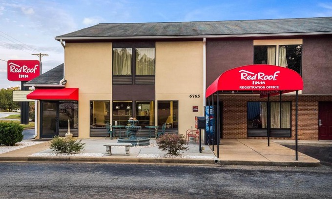 Arcadia Hotel | Red Roof Inn Spartanburg - I-26