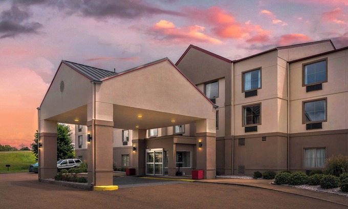 Vicksburg Hotel | Red Roof Inn & Suites Vicksburg