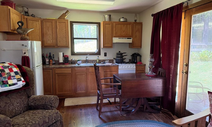 Murphy Apartamento | Red Room - Murphy NC