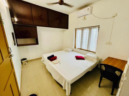 Thrissur Casa | Red Rose Garden homestay Thrissur