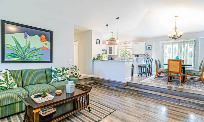 Keaau Casa | Red Ti Leaf Vacation House is your choice!