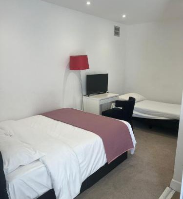 Clayhall Apartamento | Redbridge Studio Retreat