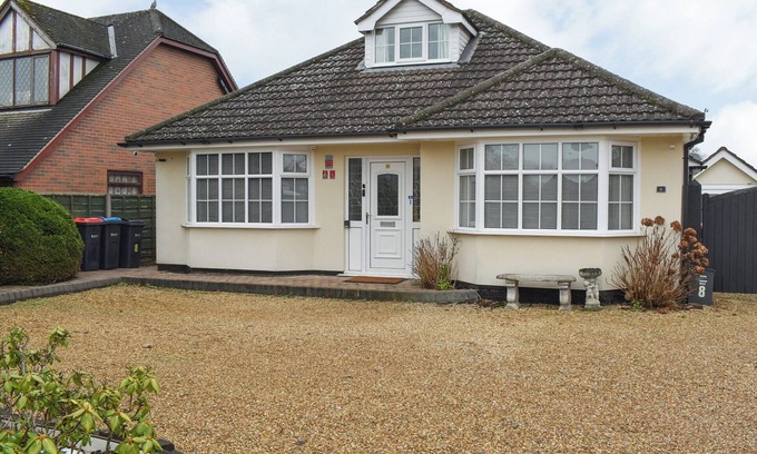 Allostock Cabaña | Redcot Holiday Bungalow