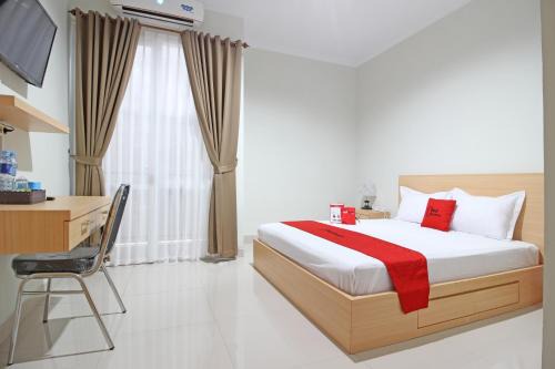 Depok Casa | RedDoorz near AMIKOM Yogyakarta