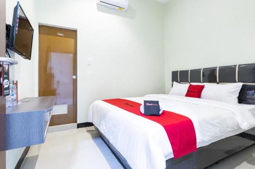 Medan Casa | RedDoorz near Medan Amplas