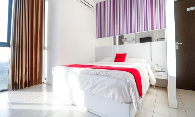 Balikpapan Casa | RedDoorz near Terminal Batu Ampar